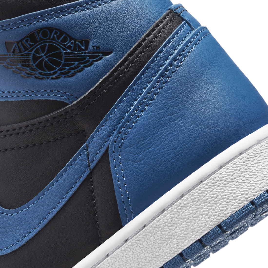 Air Jordan 1 High Dark Marina Blue
