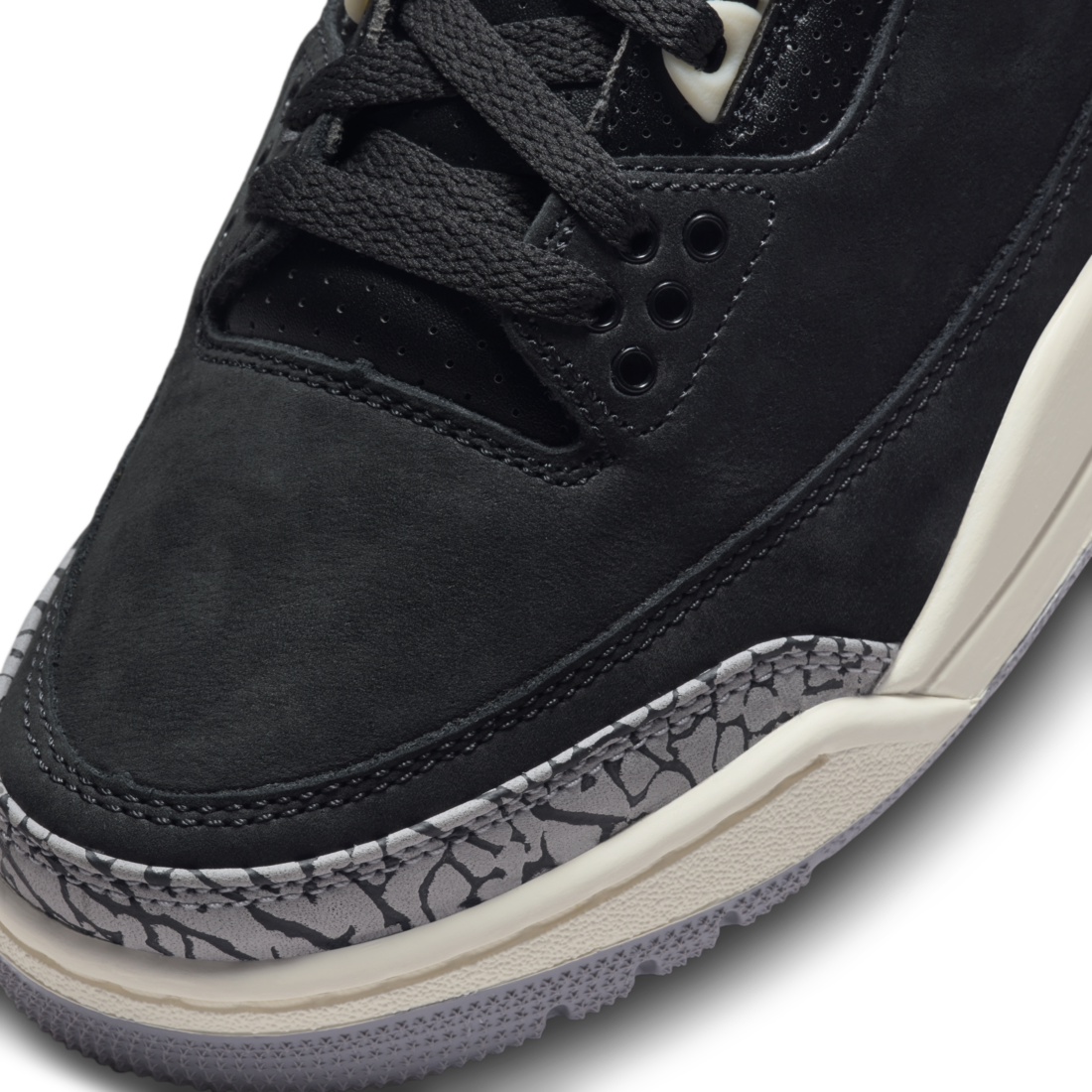 Air Jordan 3 Retro Off Noir (Women's)