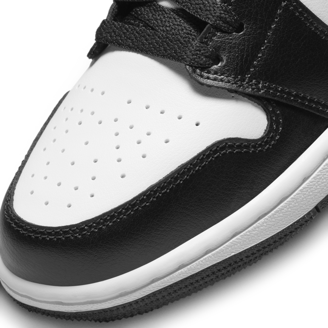 Air Jordan 1 Low Panda (2023)
