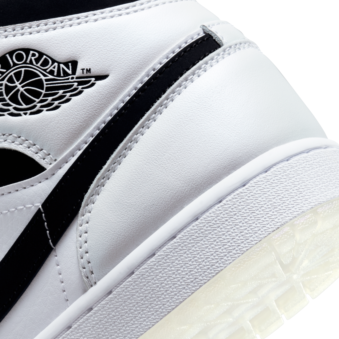 Air Jordan 1 Mid Diamond Shorts