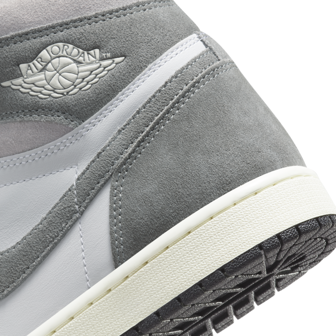 Air Jordan 1 Retro High OG Washed Black