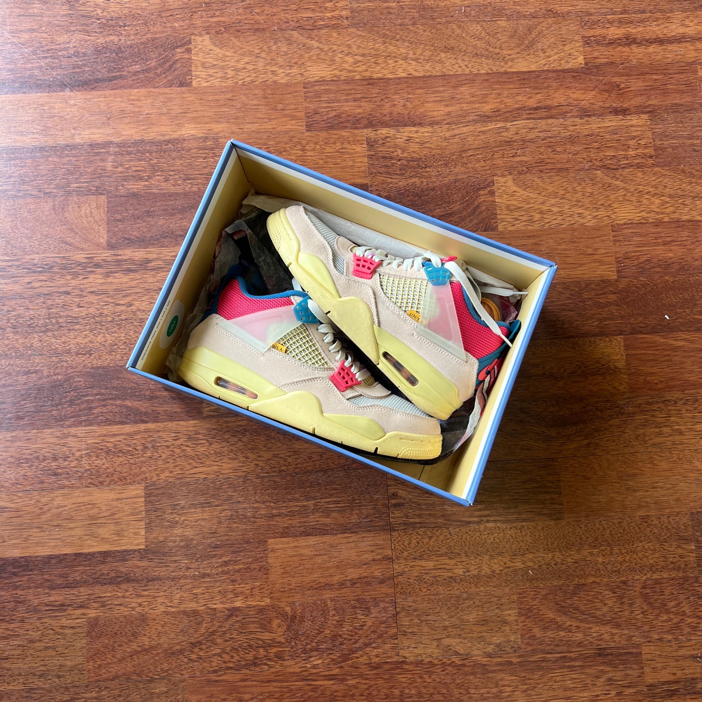 Jordan 4 Retro Union Guava Ice Taglia 41 (Usata)