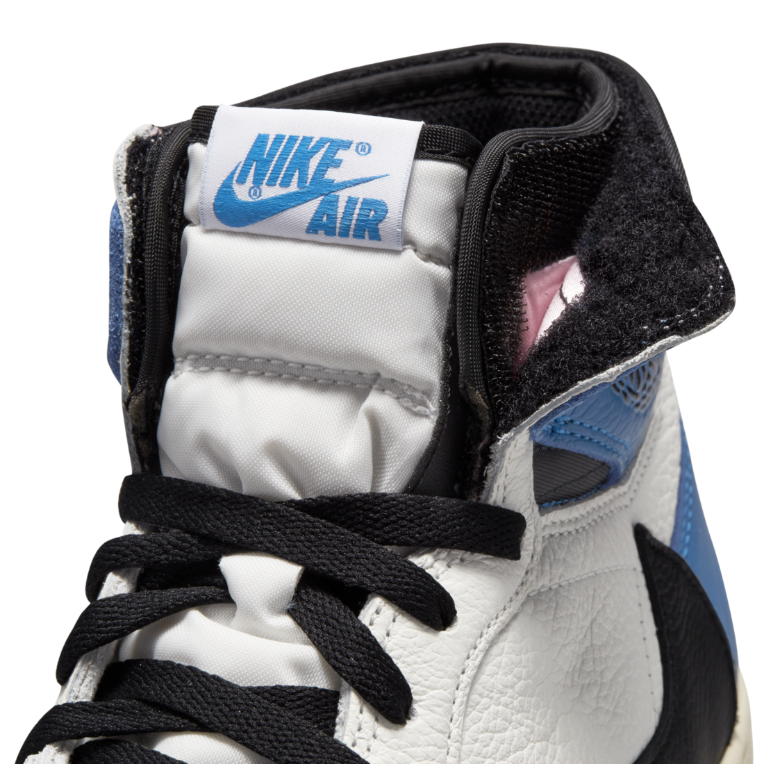 Air Jordan 1 Retro High OG SP Fragment x Travis Scott