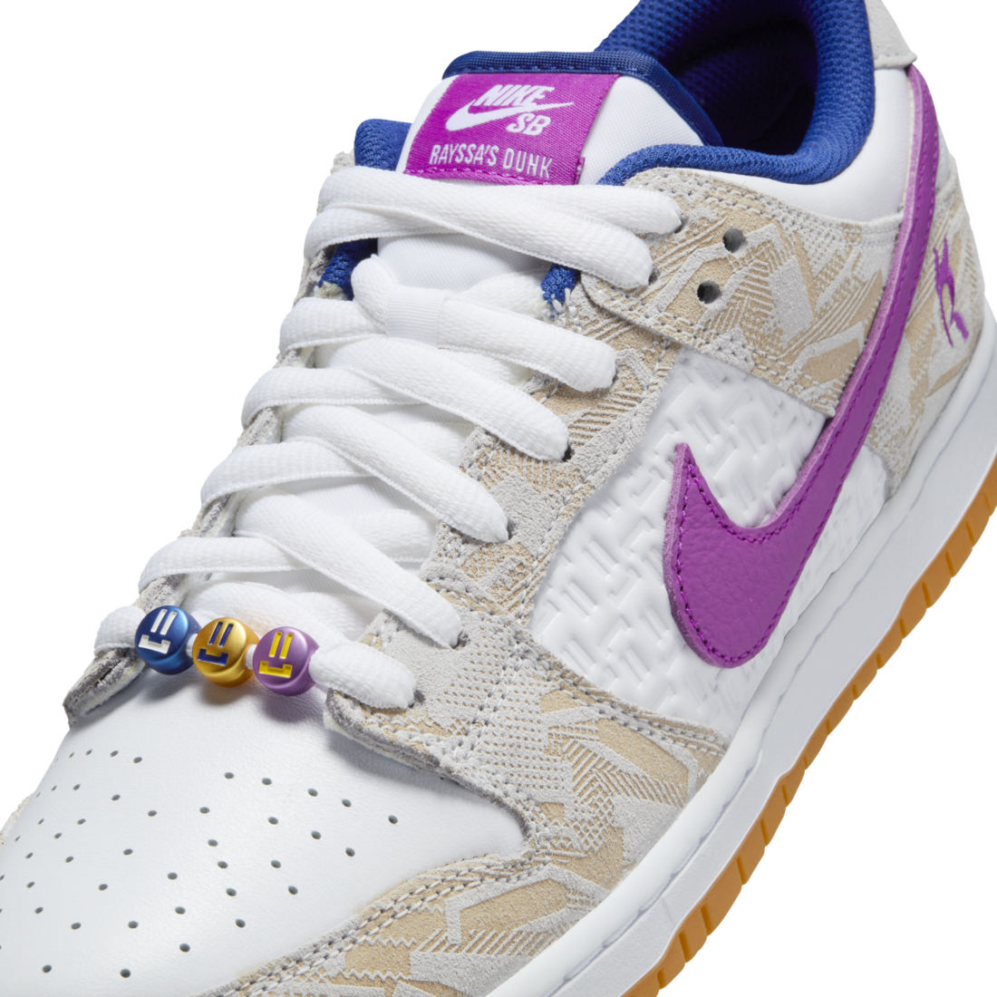 Nike SB Dunk Low Rayssa Leal 