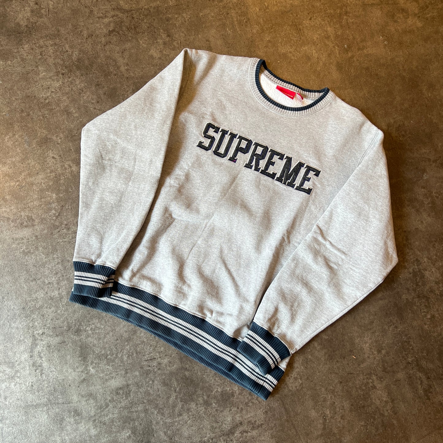Supreme Felt Shadow Crewneck Heather Grey Taglia L (Usato)