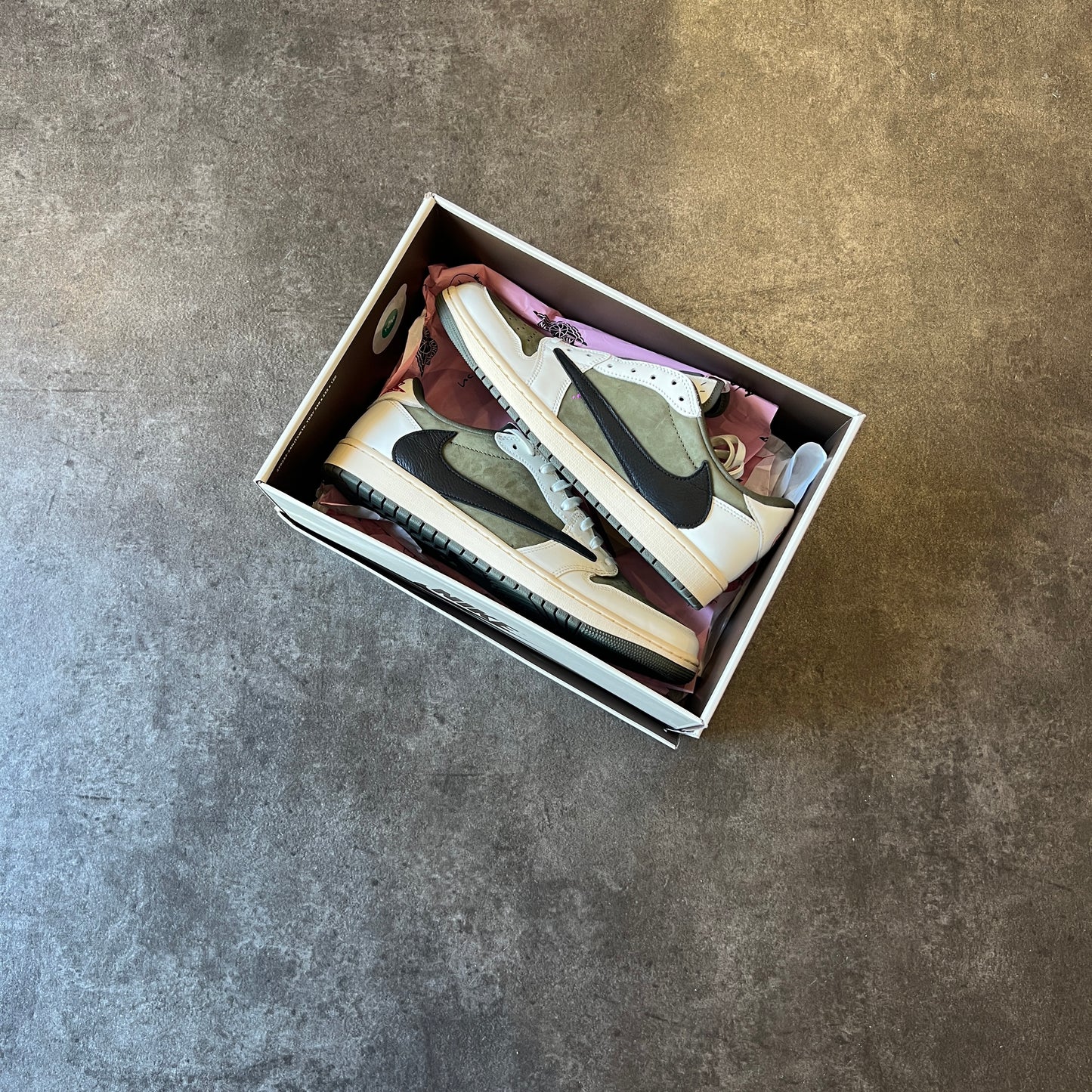 Jordan 1 Retro Low OG SP Travis Scott Medium Olive Taglia 45.5 (Nuovo)