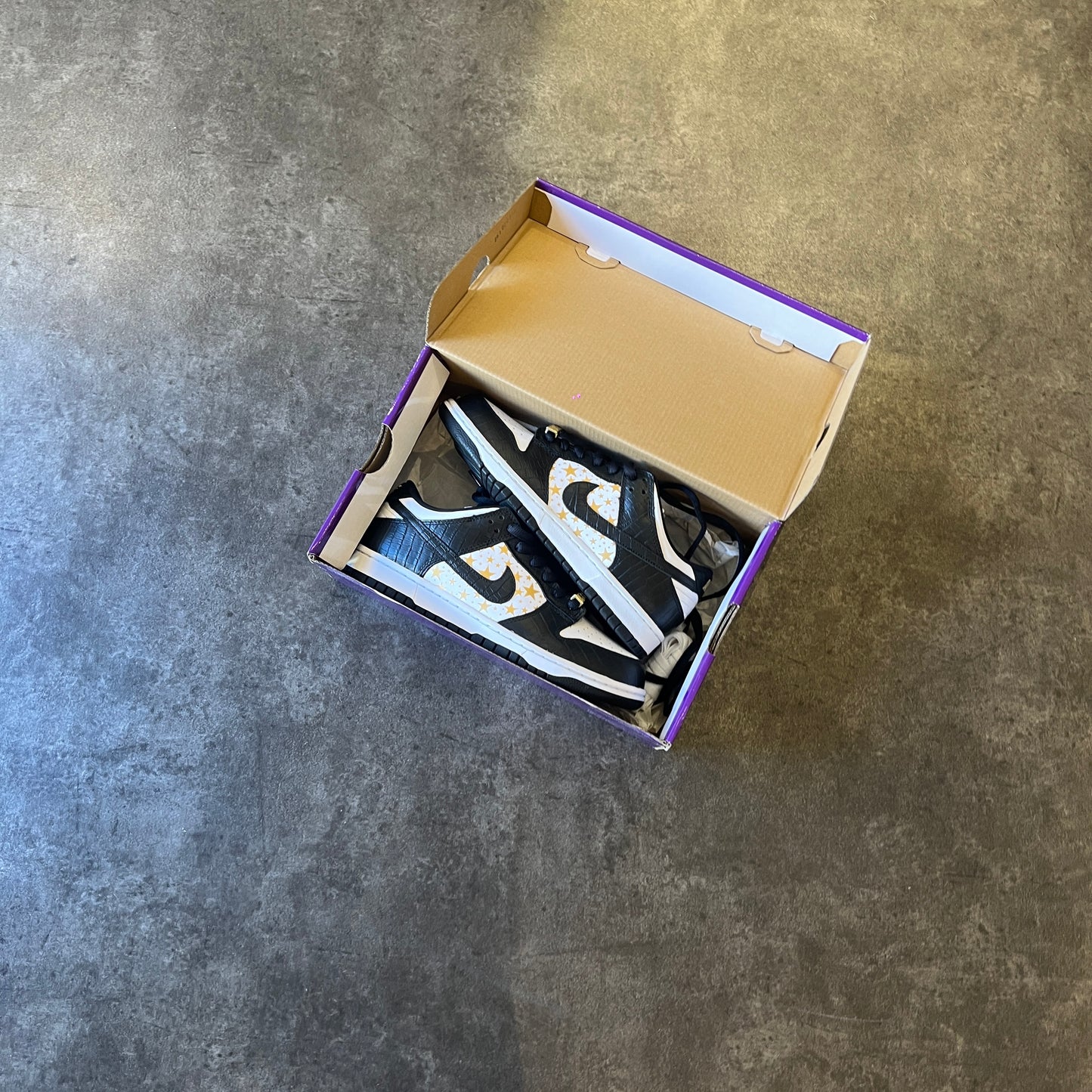 Nike SB Dunk Low Supreme Stars Black (2021) Taglia 41 (Nuovo)