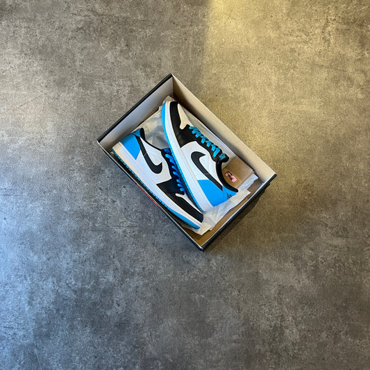 Jordan 1 Retro Low OG Black Dark Powder Blue Taglia 43 (Usata)