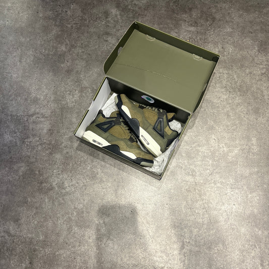 Jordan 4 Retro SE Craft Medium Olive Taglia 43 (Usato)
