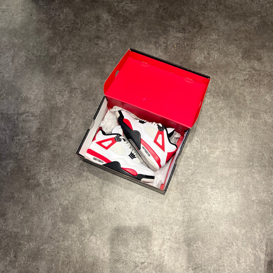 Jordan 4 Retro Red Cement Taglia 43 (Usato)