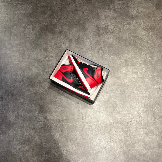 Air Jordan 1 High 85 OG Bred 2025 nuove taglia EU 44 - Culture Milano