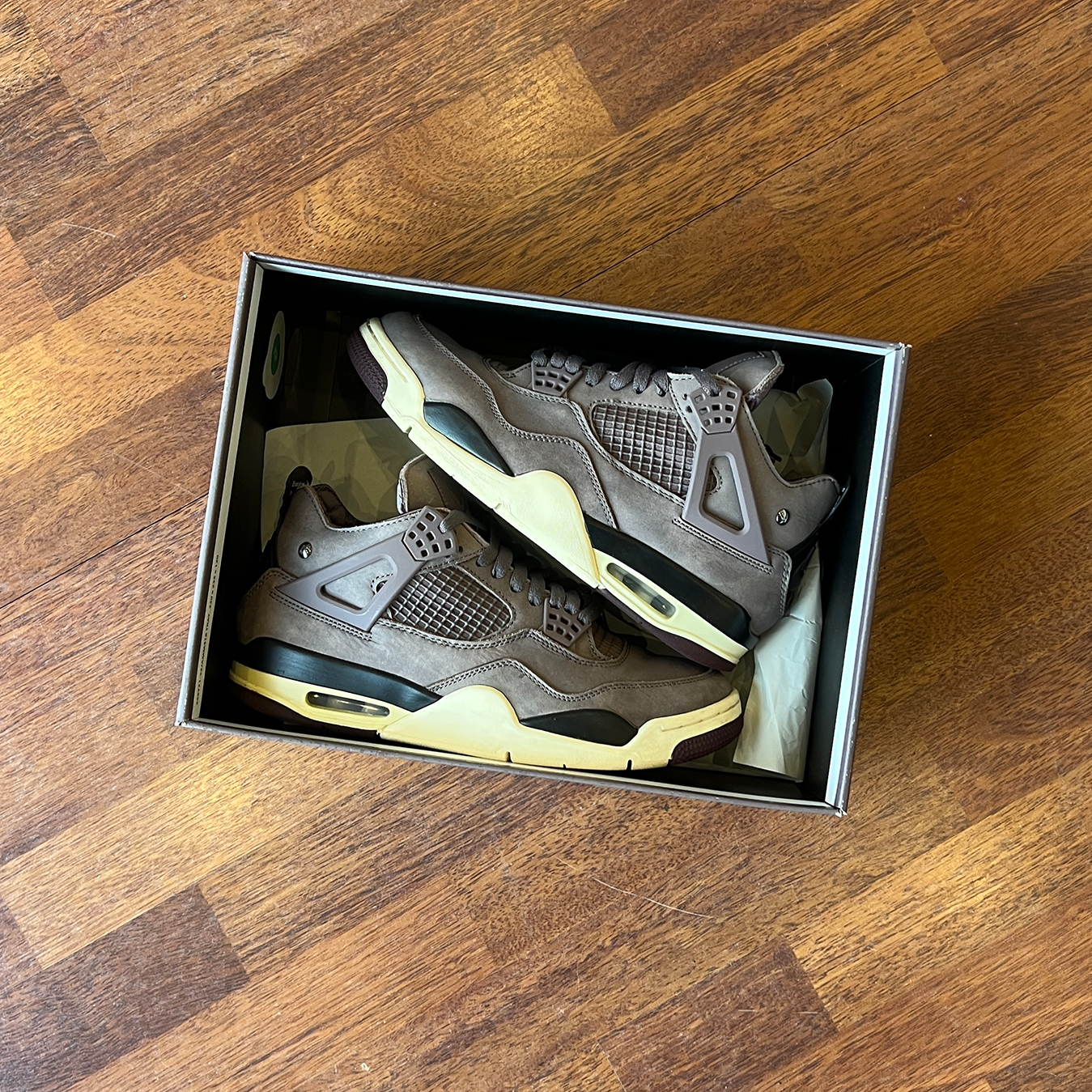 Jordan 4 Retro SP A Ma Maniére Violet Ore Taglia 42 (Usata)