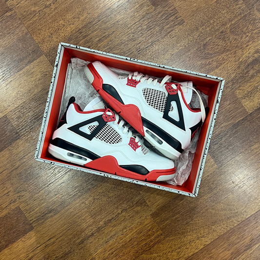 Jordan 4 Fire Red Taglia 43 (Usate)